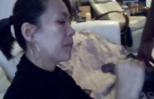 xxx 别致的成熟情妇在靴子自慰奴隶捆绑绳索家伙与蛋 超级性 业余