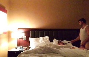 xxx 妈妈巧妙地吸鸡巴家伙在女儿面前 残酷性 bdsm